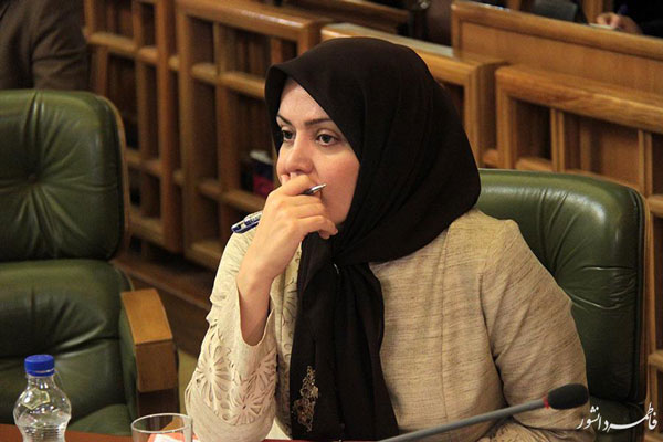 فاطمه دانشور