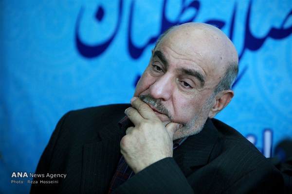 حسین کمالی