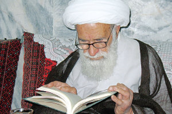 فرزانه - امام جمعه موقت مشهد