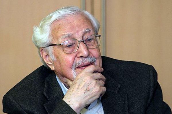 مرحوم دکتر ابراهیم یزدی