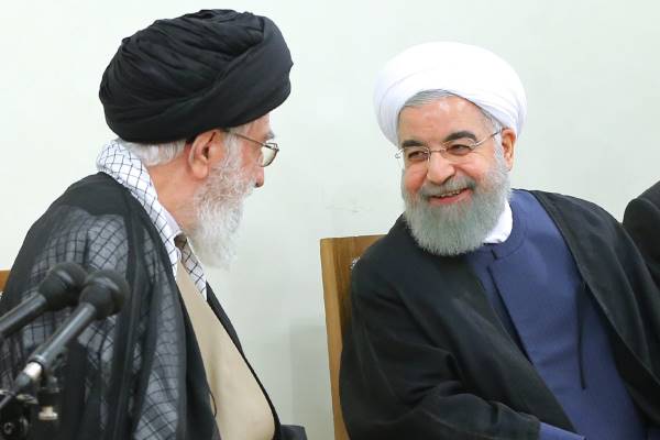 حسن روحانی - آیت الله خامنه ای