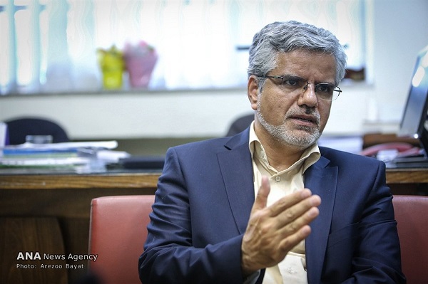 محمود صادقی