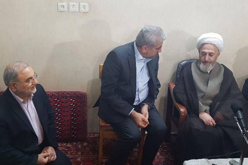 آیت الله سبحانی و رضا اردکانیان - وزیر نیرو