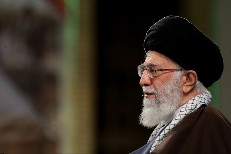 رهبری آیت الله خامنه ای
