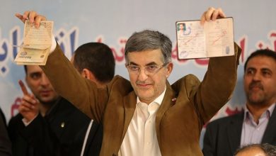 اسفندیار رحیم مشایی رییس دفتر احمدی نژاد در دولت او