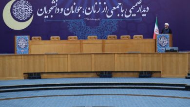 دو بیانیه‌ی دانشجویی در انتقاد به نداشتن تریبون در افطاری رییس جمهور