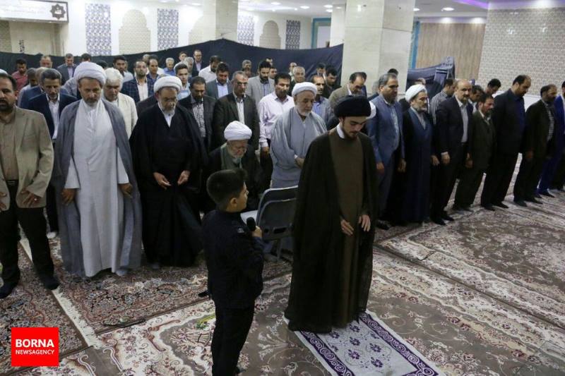 اقتدای ریش سفیدان به محبوب سلبریتی‌ها؟!