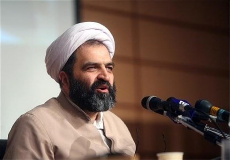 محمد سروش محلاتی