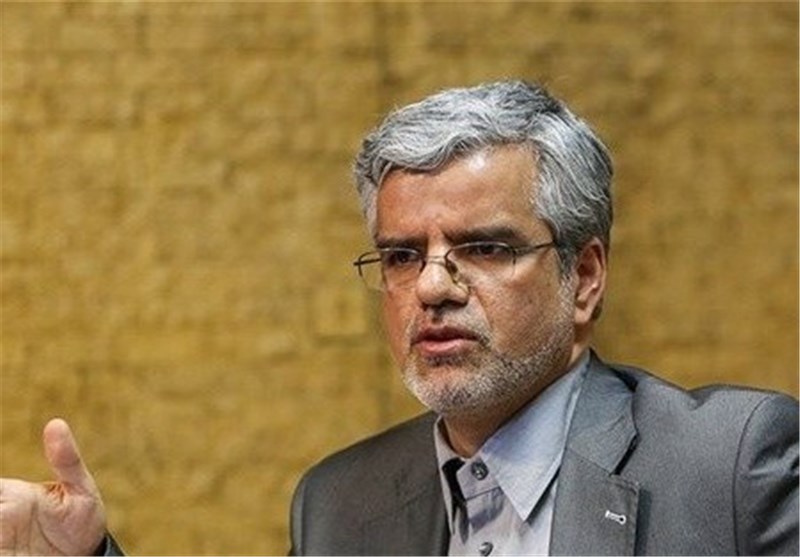 محمود صادقی
