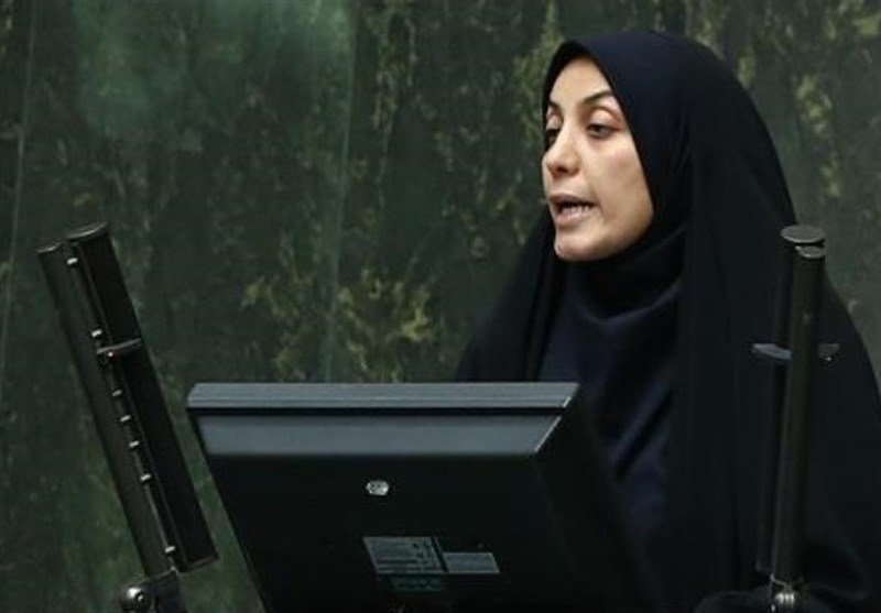 حمیده زرآبادی