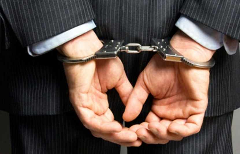 بازداشت دستگیری