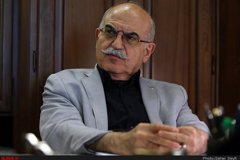 بهمن کشاورز: ورود مجمع تشخیص بدون اذن رهبری وارد نیست