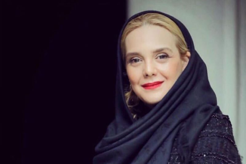 حمله پرند زاهدی به مسیح علینژاد