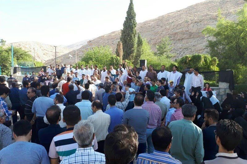 کارگران نیشکر هفت تپه