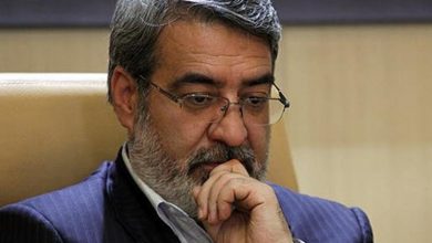 آیا آقازاده‌ی عبدالرضا رحمانی فضلی وزیر کشور باید برکنار شود؟