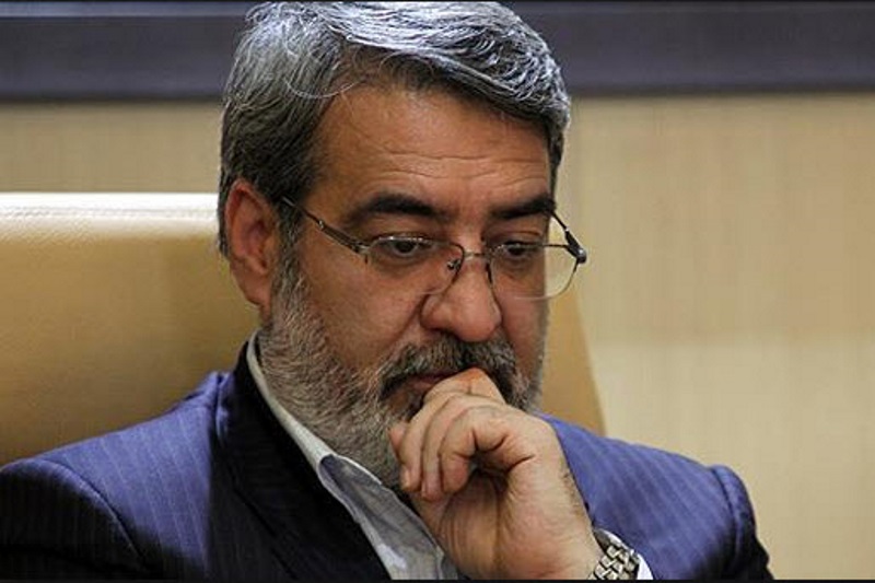 آیا آقازادهی عبدالرضا رحمانی فضلی وزیر کشور باید برکنار شود؟