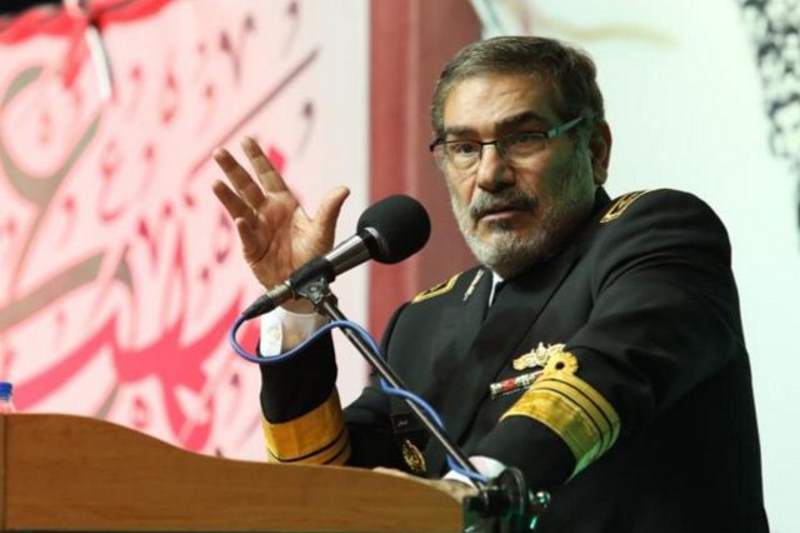 شمخانی: جنگ اقتصادی مهمترین اولویت ماست