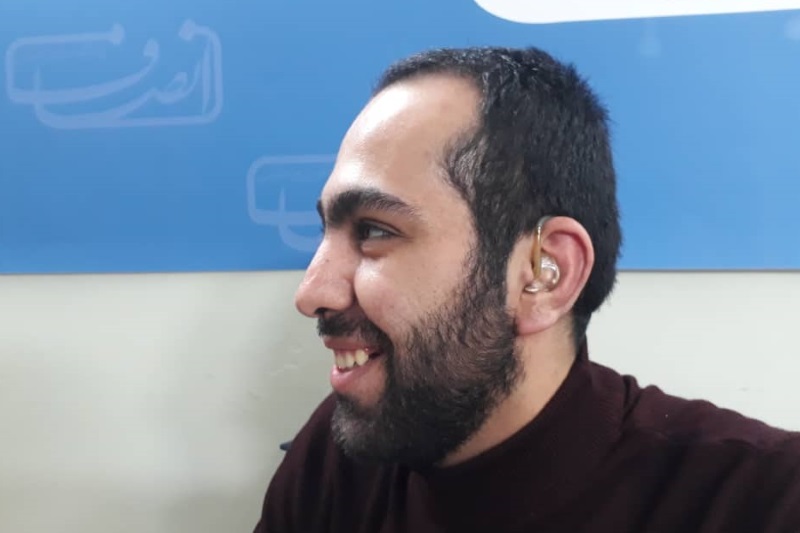 12 سال با 70 درصد ناشنوایی: قربانی احساسات یک جوک