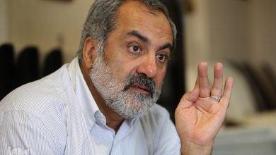 افروغ: نهادهای موازی را منحل کنید