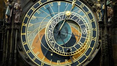 جولین باگینی درباره‌ی زمان در گاردین یادداشتی نوشته است که آن را با ترجمه‌ی سایت ترجمان می‌خوانید: تابه‌حال دربارۀ زمان فکر کرده‌اید؟ اینکه زمان از کجا