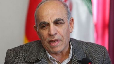 علی عبدالعلی زاده: درب ارگان‌های بی‌فایده را ببندند و بروند