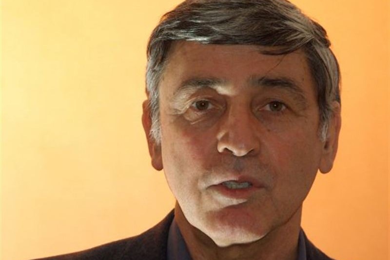 پیشنهاد فرخ نگهدار برای واکنش به نشست ورشو