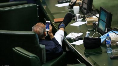 عکس | راحتی در خانه‌ی ملت!