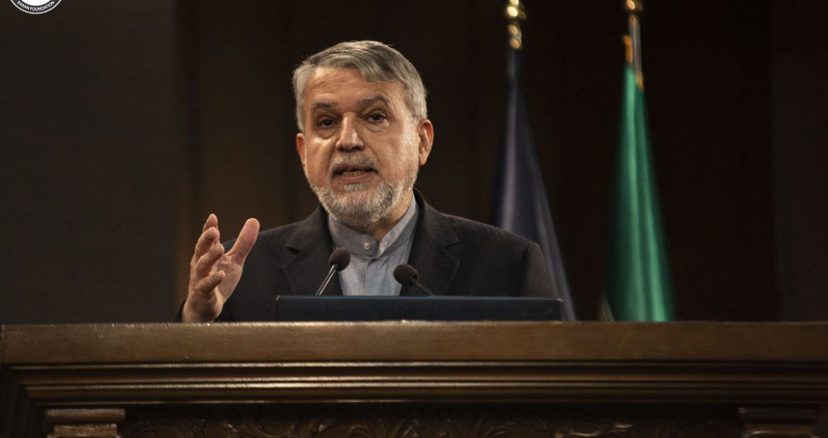 صالحی امیری: این سید میتواند بیش از ماندلا فشارهای جهانی را از ما کم کند