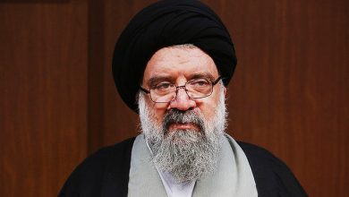 احمد خاتمی: فضای مجازی قتلگاه نظام است!