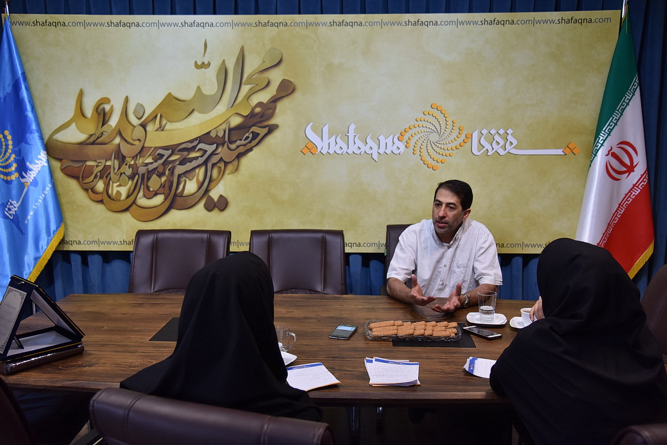 گفت و گو با علی اصغر شفیعیان : ضرورت حذف رسانه‌های دولتی