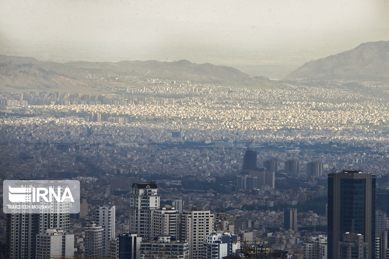 یکه‌تازی آلودگی هوا و تماشای ۱۸ دستگاه متولی