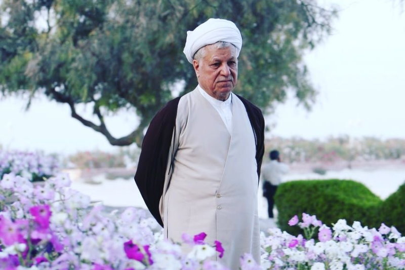 علم الهدی: آقای هاشمی را در خواب دیدم در جایگاه خوبی بود