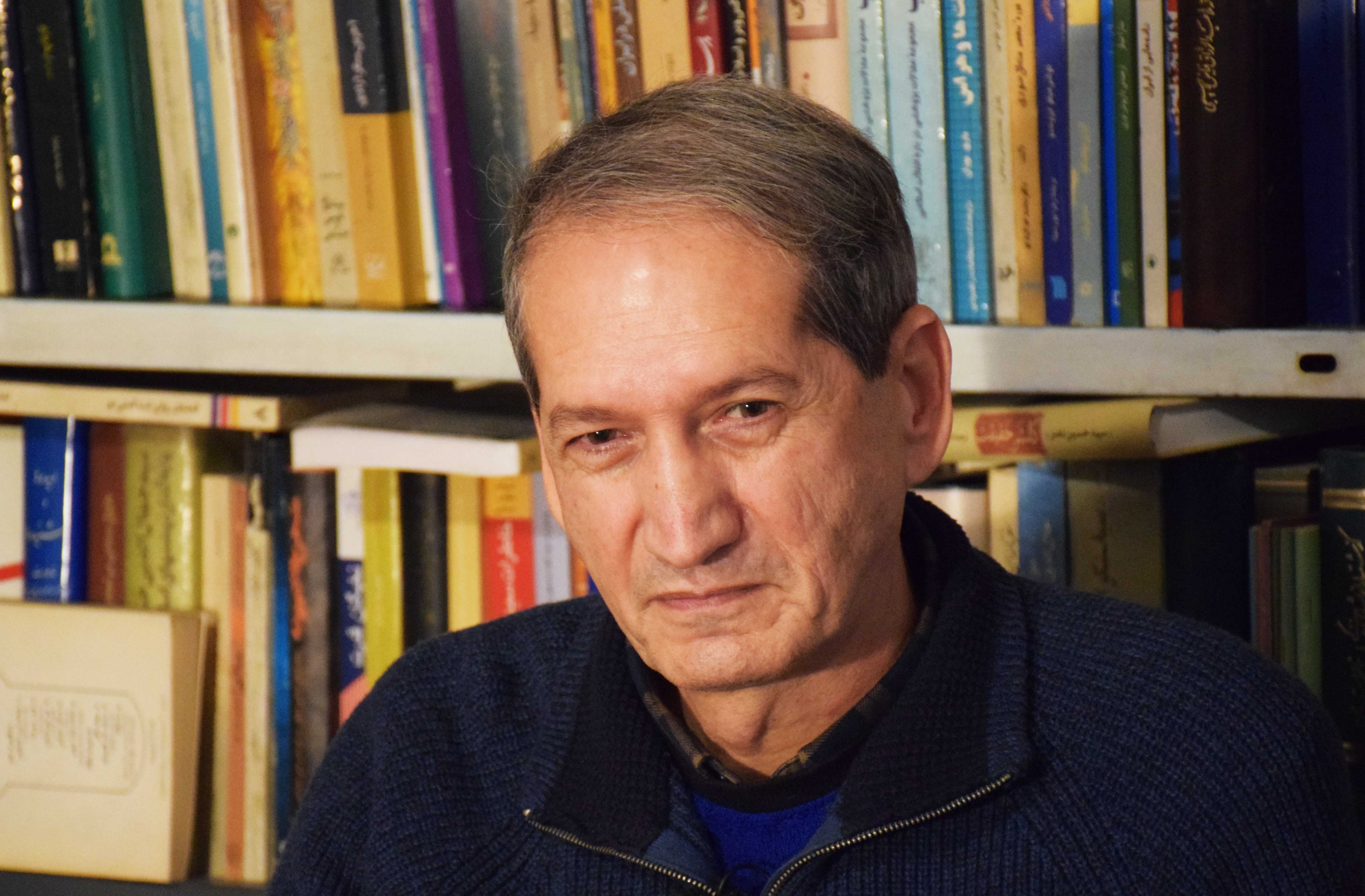 حاتم قادری: خاتمی باور به شعار جامعه مدنی نداشت
