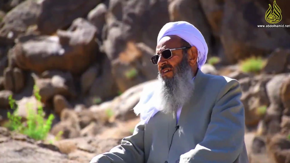 ادعای مولوی عبدالحمید درباره‌ی کرونا طلاب چینی و جامعه المصطفی [+فیلم]