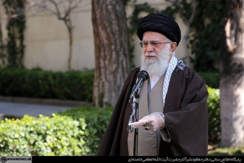 رهبری: از دستورهای مقابله با کرونا نباید تخطی شود