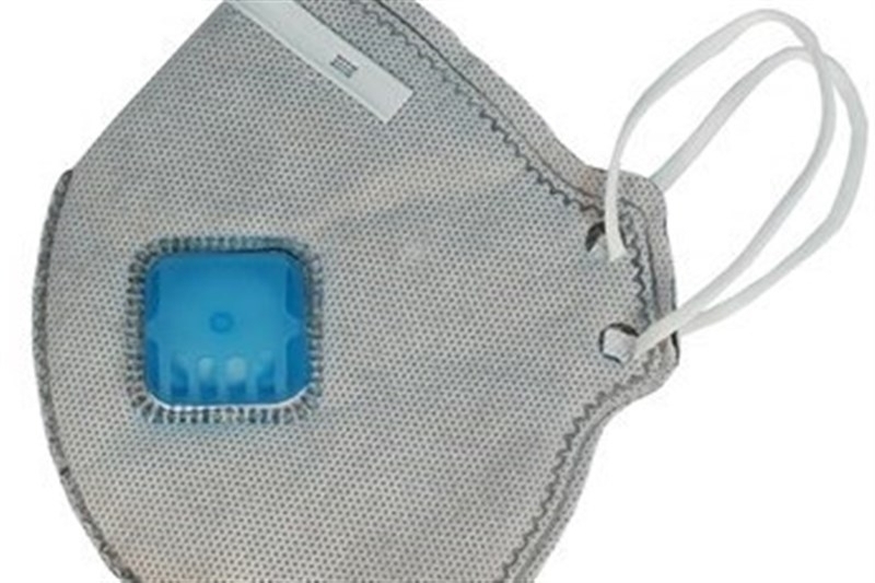 نداشتن ماسک هنگام خرید سرمربی آگسبورگ را محروم کرد