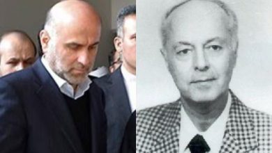 شباهت اکبر طبری با احسان طبری