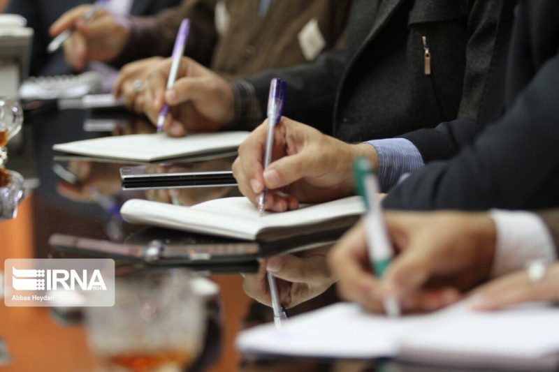 خبرنگار - روز خبرنگار