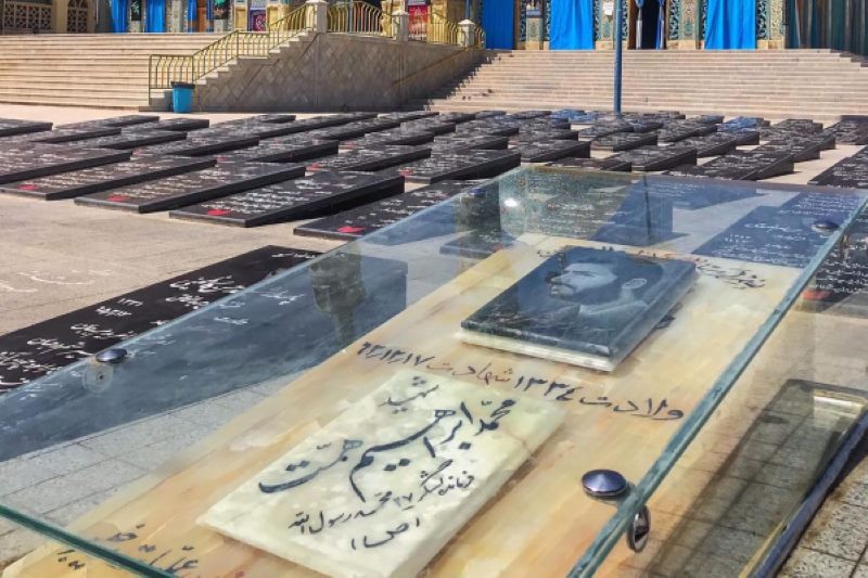 زجر مادران شهدا