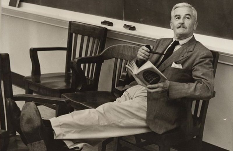 آیا باید رمان‌های فاکنر را بخوانیم و زندگی‌اش را فراموش کنیم؟