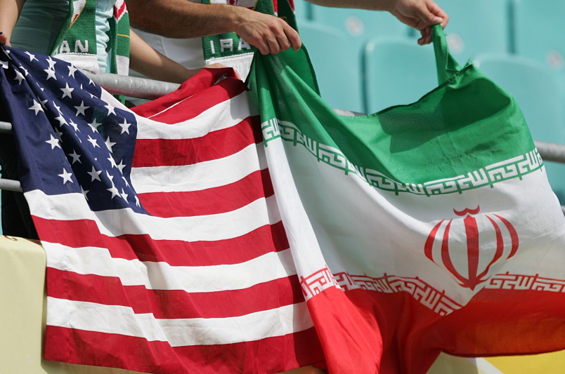 مشاور روحانی: کاخ سفید شماره تلفنهای ایران را دارد
