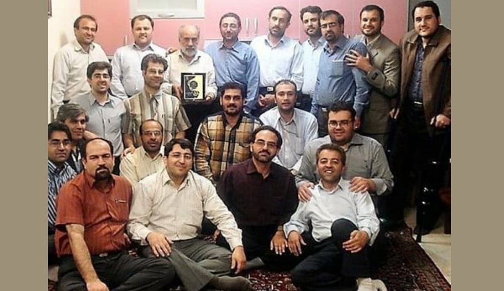 دربارهی حلقهی «پزشکی تهران»