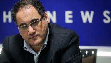 «رابطه مالی دولت و نفت باید از درصد دلاری به مبلغ ریالی تغییر یابد»