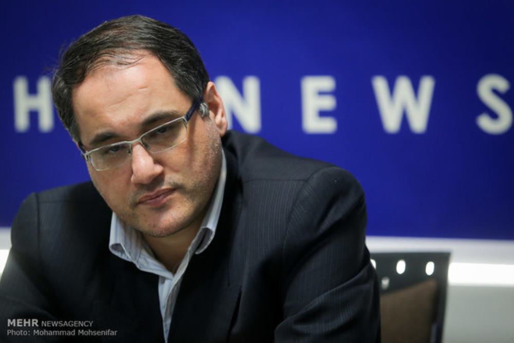 «رابطه مالی دولت و نفت باید از درصد دلاری به مبلغ ریالی تغییر یابد»