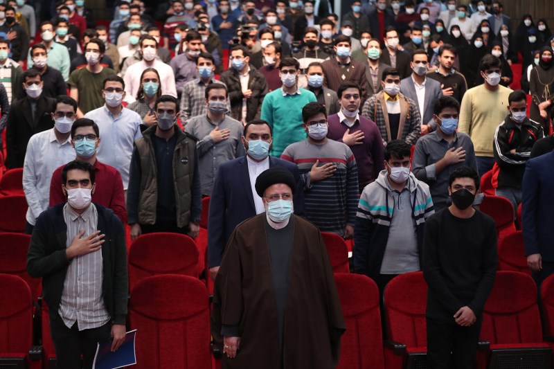 صریحِ دانشجویی | روایتی از دیدار رئیسجمهور با دانشجوها در دانشگاه شریف