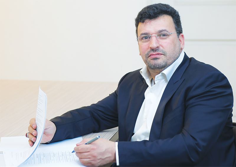 حسین عبداللهی مدیر روزنامه آرمان درگذشت