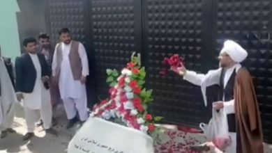 طالبان یک روحانی که سفارت ایران را گلباران کرده بود بازداشت کرد