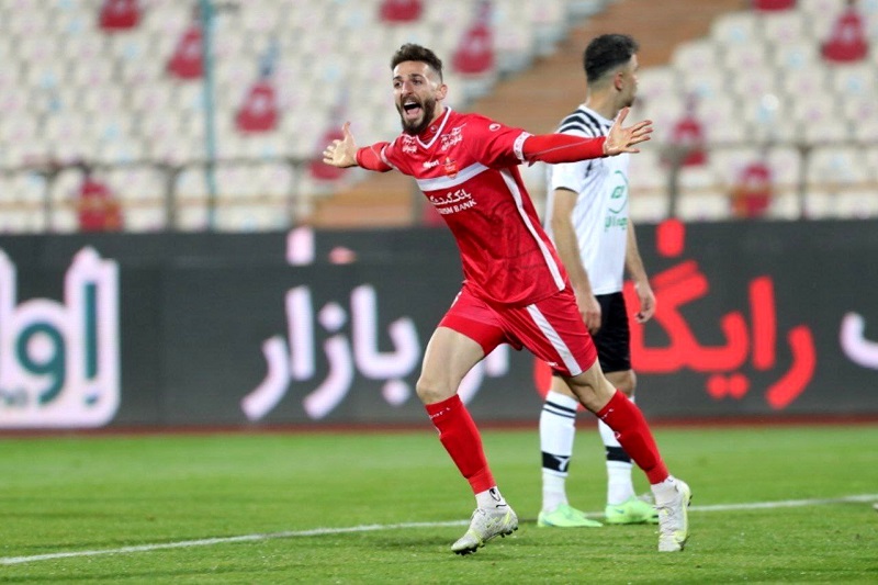 عبدی با پرسپولیس فسخ میکند ؛ ماجرای بند پر سروصدا