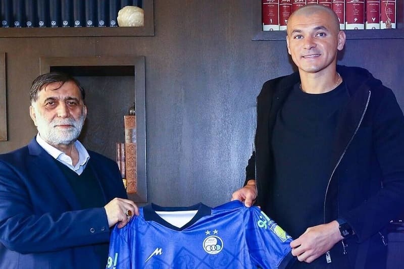 رافائل سیلوا در استقلال ماندنی شد
