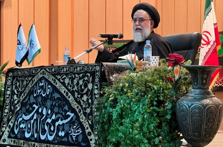 آیتالله مرتضوی در شب تاسوعا: علما سکوت خود را بشکنند | حوزه و دانشگاه نباید زیر فرمان حکومت باشند